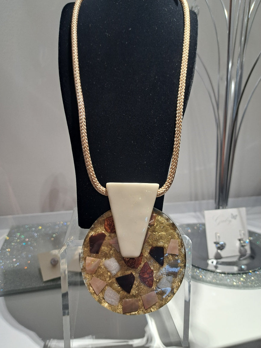 Gold tones large disc necklace - Maya Maya Ltd