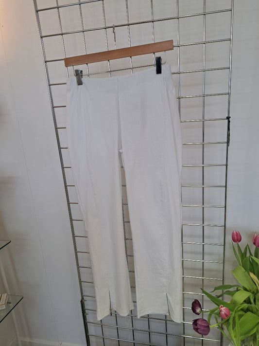 White stretch pants zip detail - Maya Maya Ltd