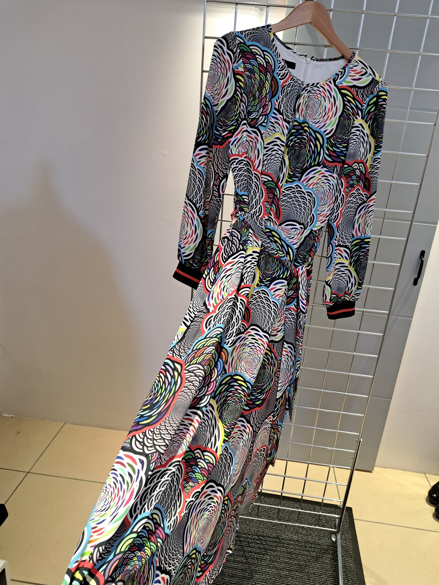 Kaleidoscope print midi dress - Maya Maya Ltd