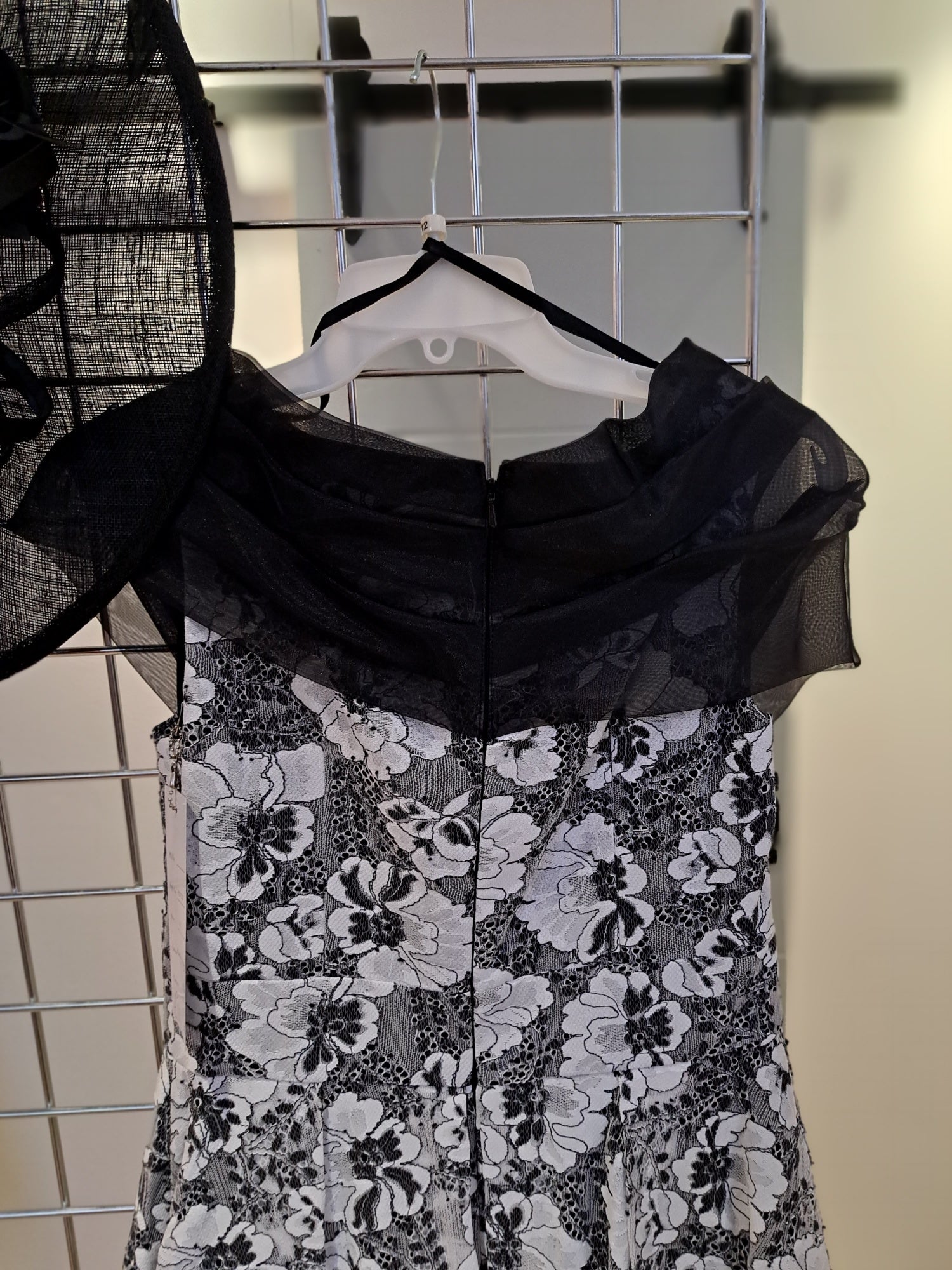 Black and cream lace dress - Maya Maya Ltd